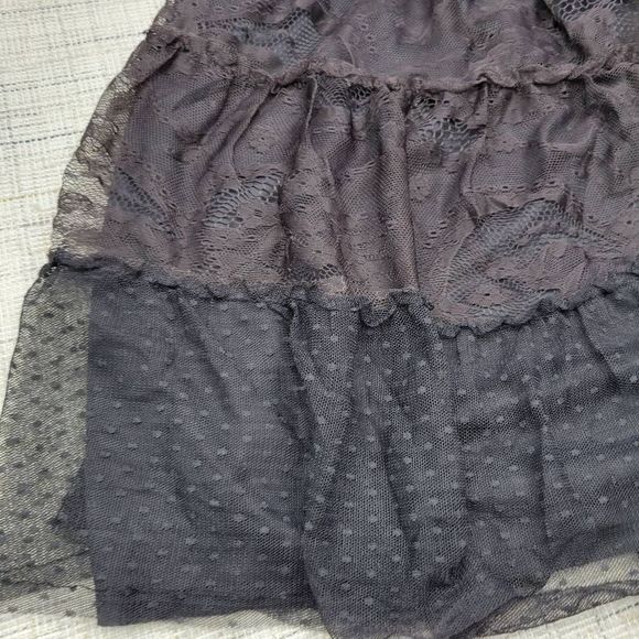 NWT American Eagle AEO Layered Tiered Lace Black Mini Skirt Size Medium - Picture 2 of 7